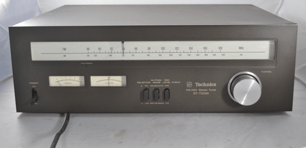 Technics ST - 7300K FM AM Stereo Tuner 1970s Japan Black Orignal Boxed - Chorlton Analogue