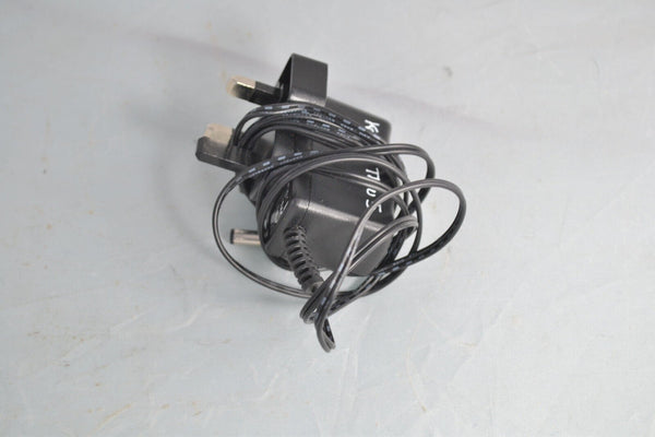 Kenton THRU - 5 1 In To 5 Thru Box for MIDI Devices - Chorlton Analogue