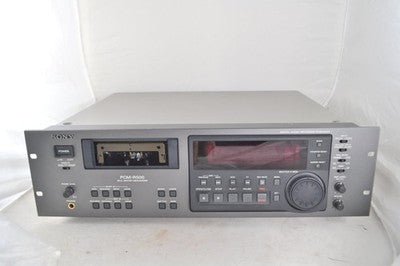 Sony PCM - R500 Digital Audio Recorder Vintage Rackmount DAT - Chorlton Analogue