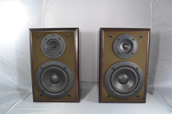 TECHNICS SB - HD50A 2Way Compact Bookshelf Speakers - Chorlton Analogue