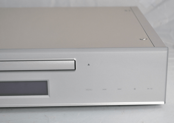 Technics SL - C700 CD Player Silver £850 when NEW, £415 Here USED - Chorlton Analogue