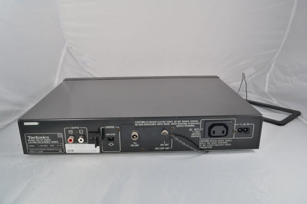 Vintage Technics ST - X880L Quartz Synthesizer LW / MW / FM Stereo Tuner - Chorlton Analogue